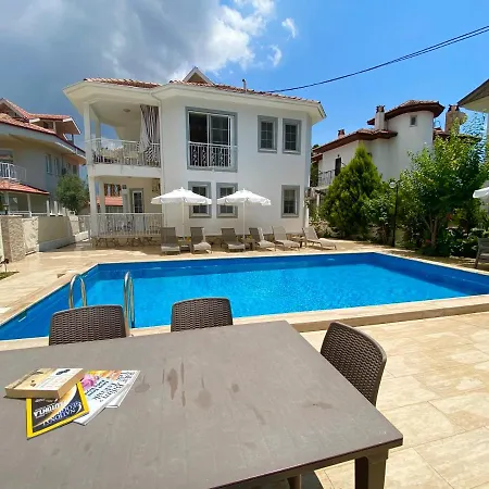 Acar - 4 Bedroom In Dalyan Center, Private Pool&garden Μούγκλα