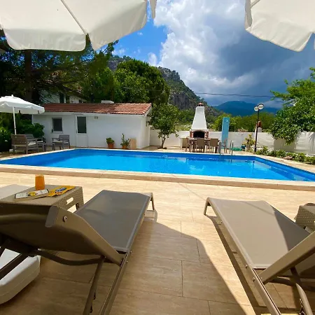 Acar - 4 Bedroom In Dalyan Center, Private Pool&garden Villa *